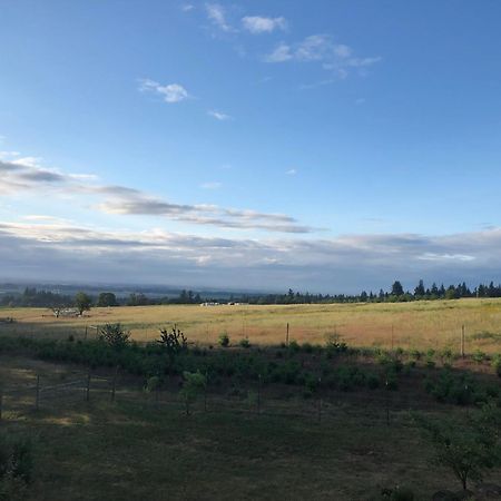 2 Bedroom Suite: Views, Private Entrance, Evchgr Amity 外观 照片